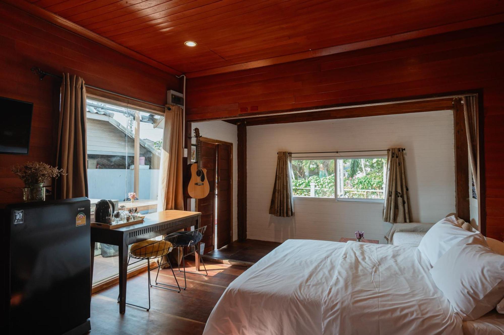 A House Villa Ko Lan Exterior photo